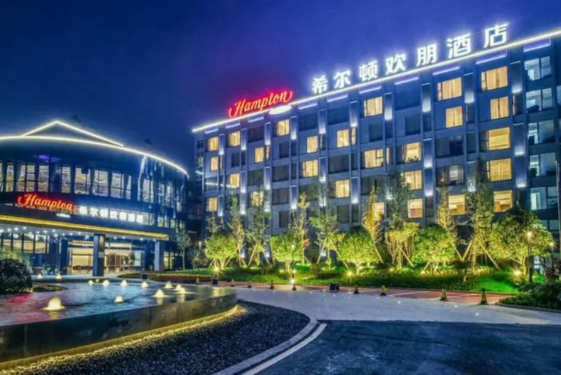 老赖对出行有什么影响(老赖行为对出行的具体影响)